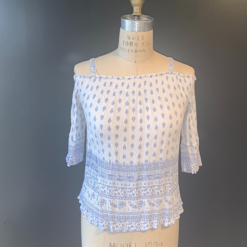 Off shoulder boho chic blouse